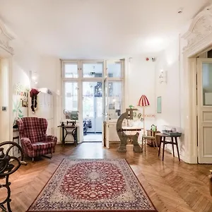 Baroque & Coworking Ungarn
